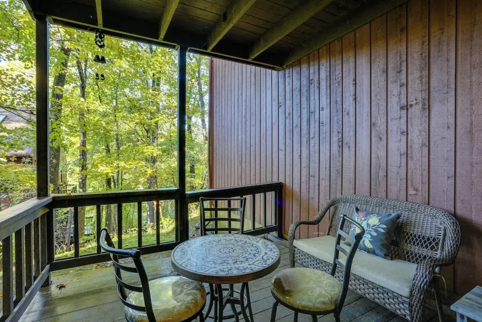 Modern Vernon Township Condo Near Ski & Water Park