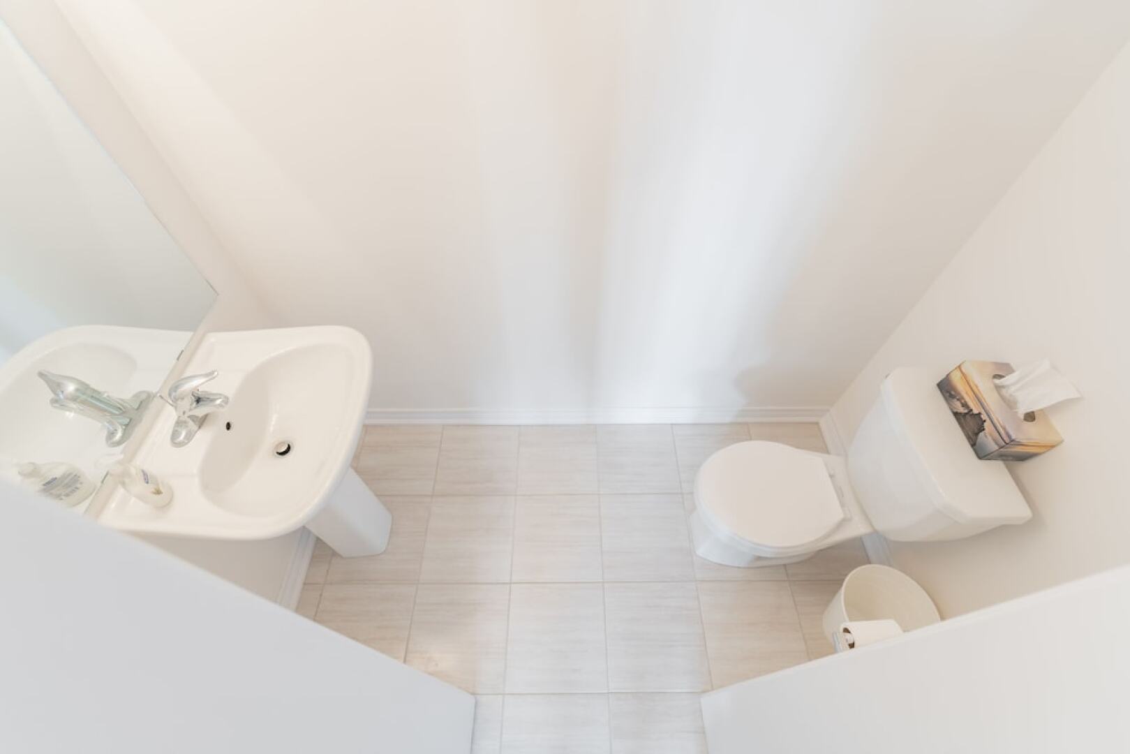 Elegant Brand New Town House