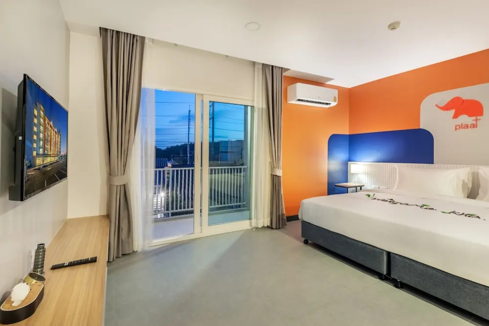 PLAAI Plus Hotel Bowin