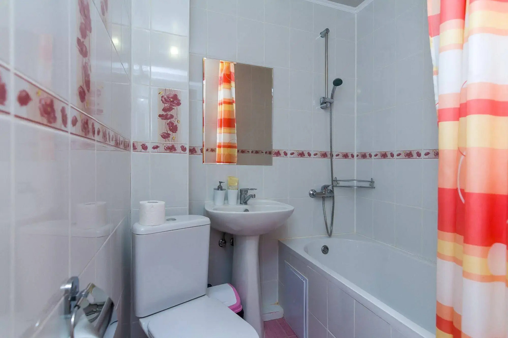 Отель Кавказ