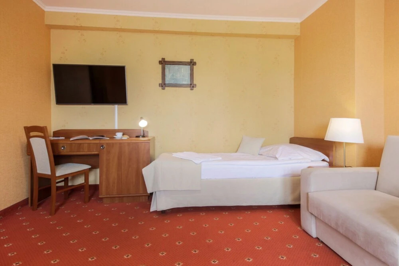 Dwór Bogucin Hotel & Restauracja