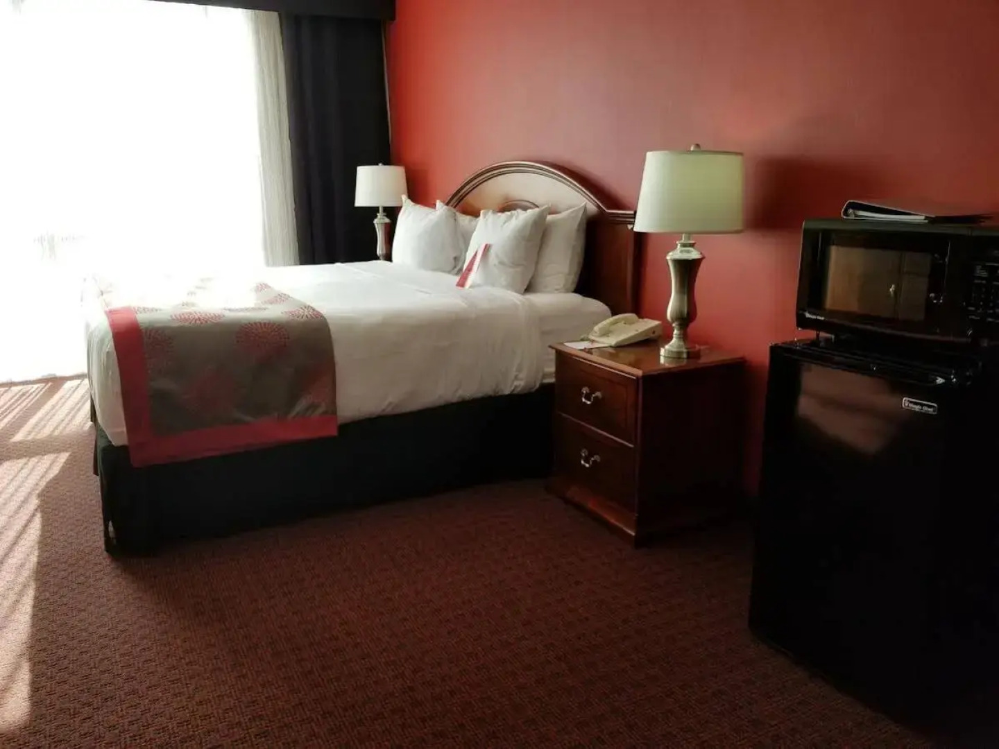 Ramada Plaza & Conf Center by Wyndham Fort Wayne