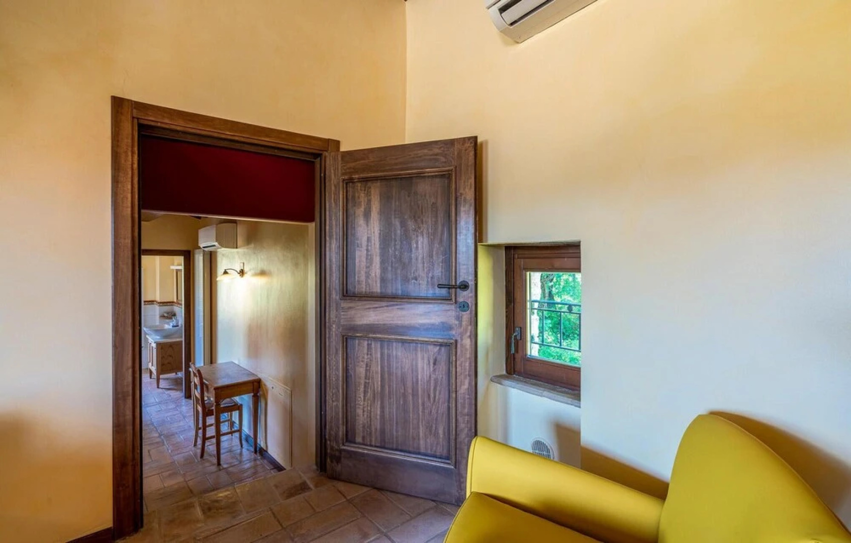 Beautiful Home in Camerino With Outdoor Swimming Pool, Wifi and 2 Bedrooms