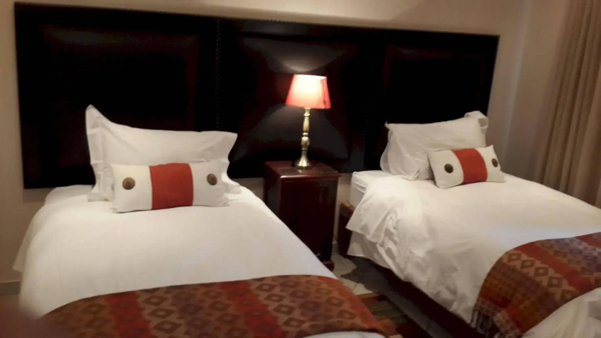 Magaliqua Guest House