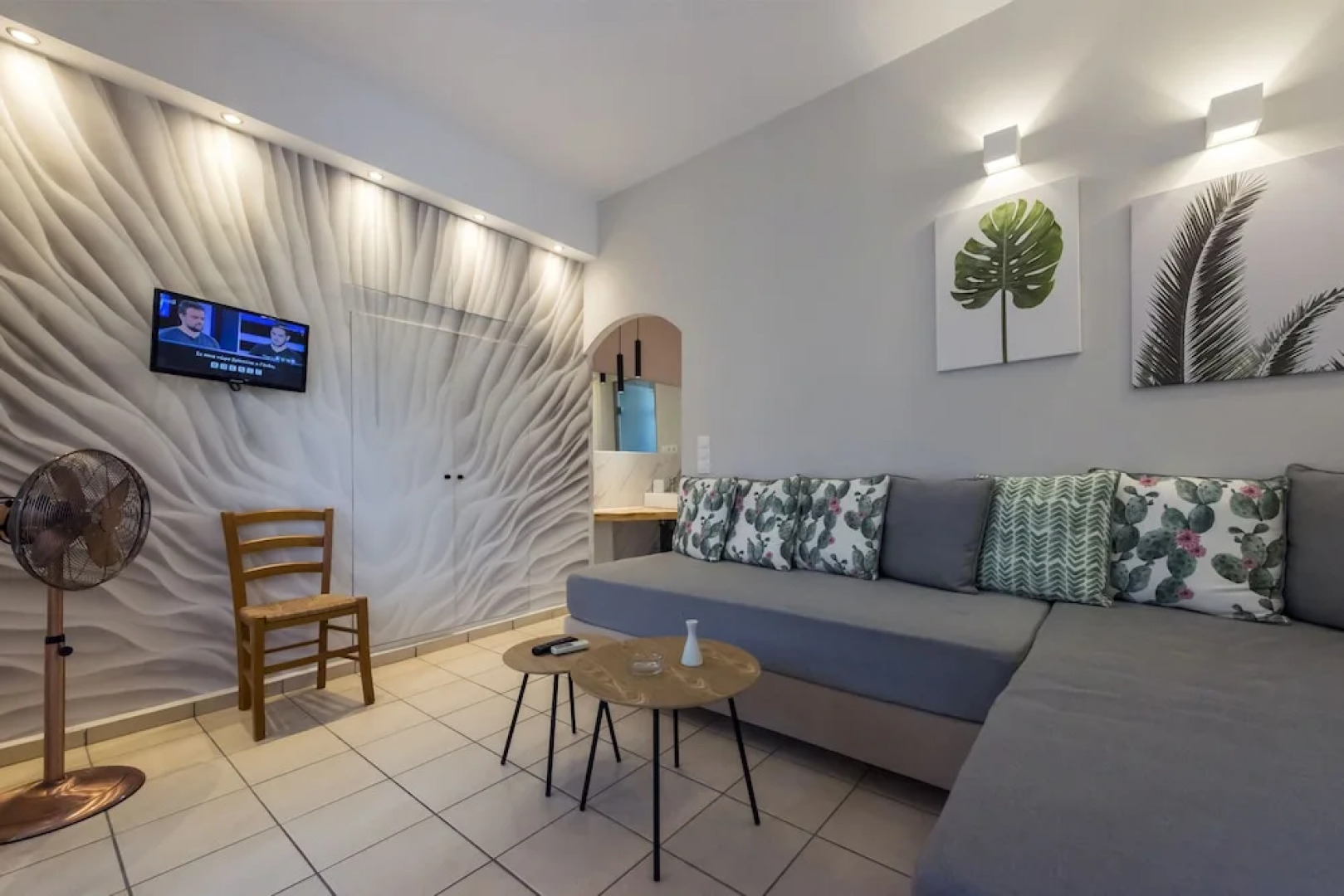 Superior Suite on the Beach - Breakfast Included