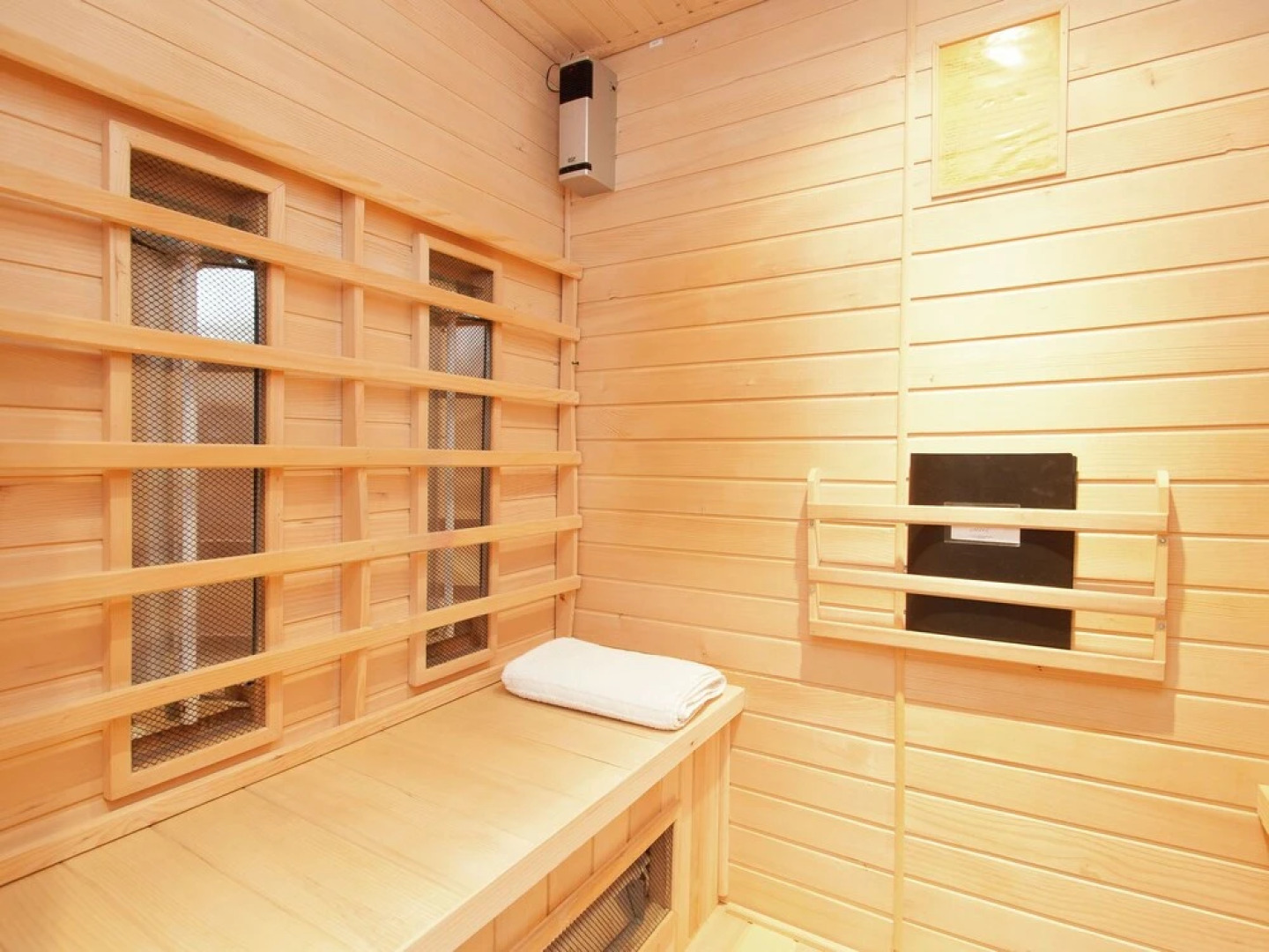 Luxurious Mansion in Callantsoog with Sauna