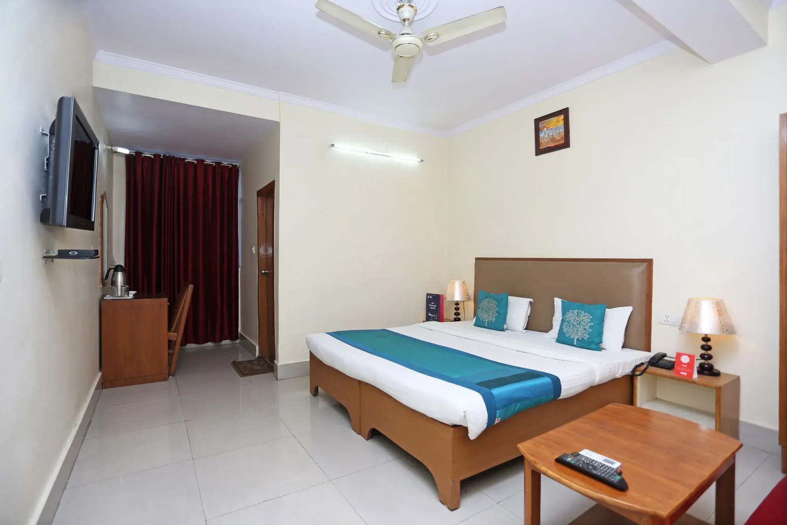 Hotel Harisons Continental