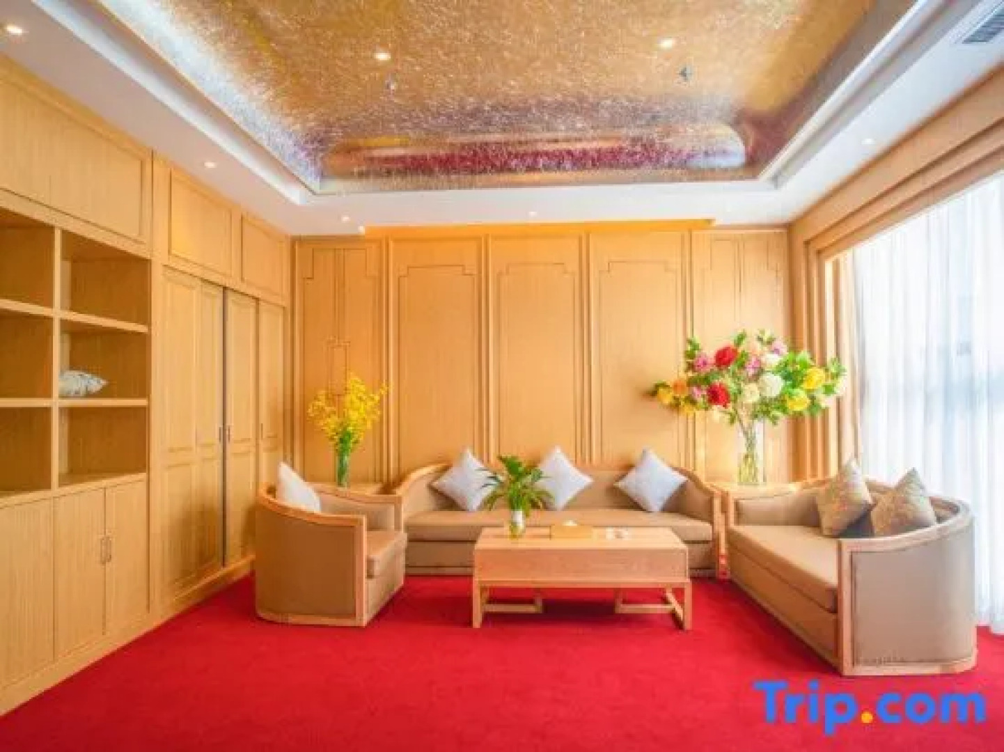 Yihai Alliance Hotel