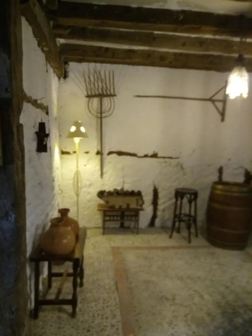 House With 6 Bedrooms in Campo de Cuéllar, With Private Pool and Enclo