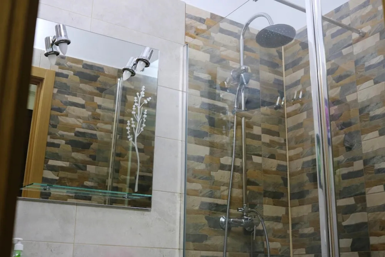 House with 3 Bedrooms in Estivella - 11 Km From the Beach