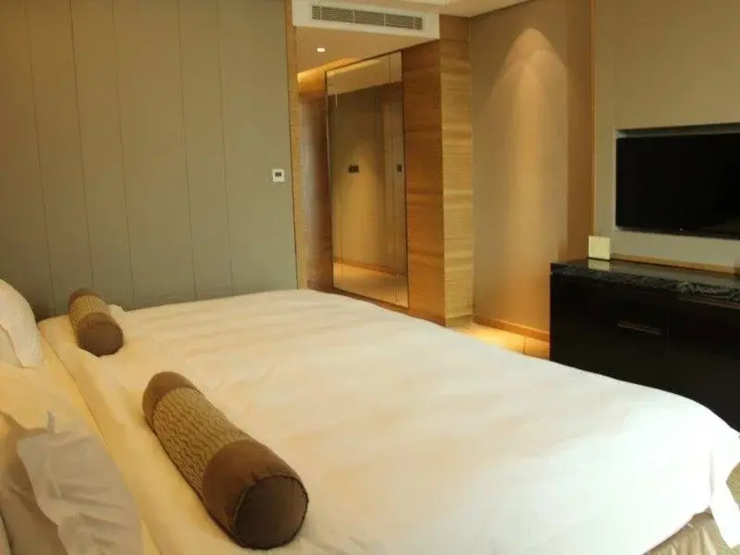 Grand Square Hotel Wuhu