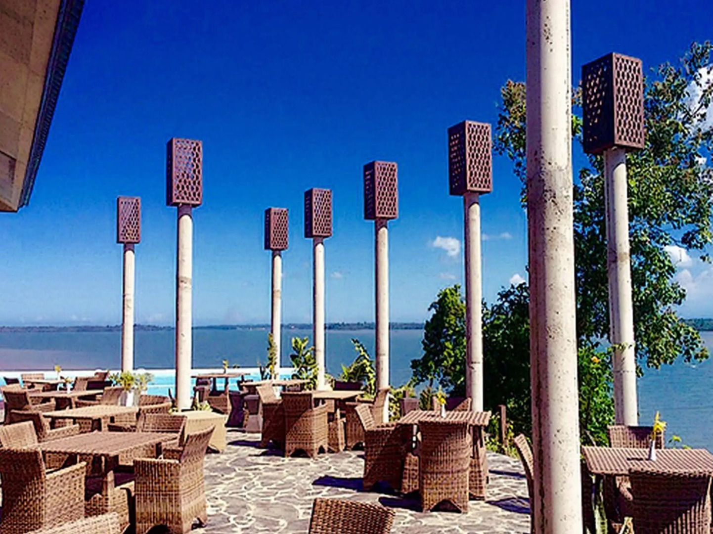 Mesra Sangkulirang Bay