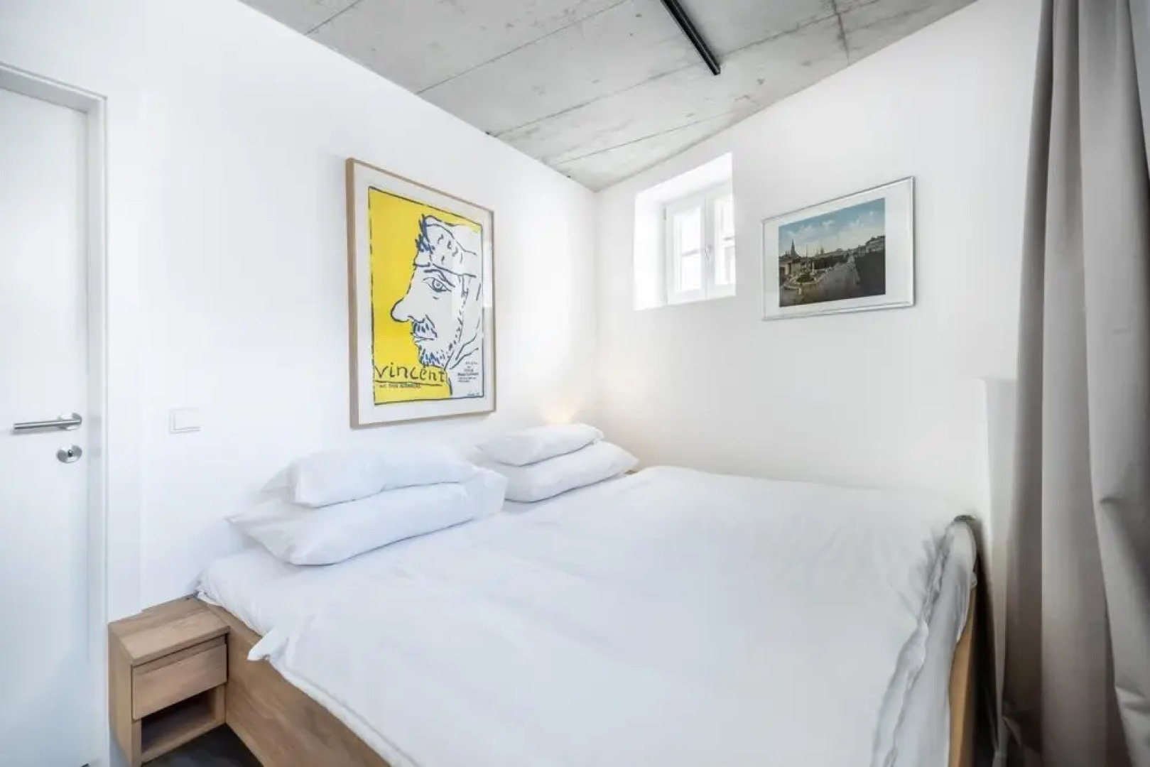 Townhouse Art Collection With Terrace Private Parking King Bed and Air Conditioning