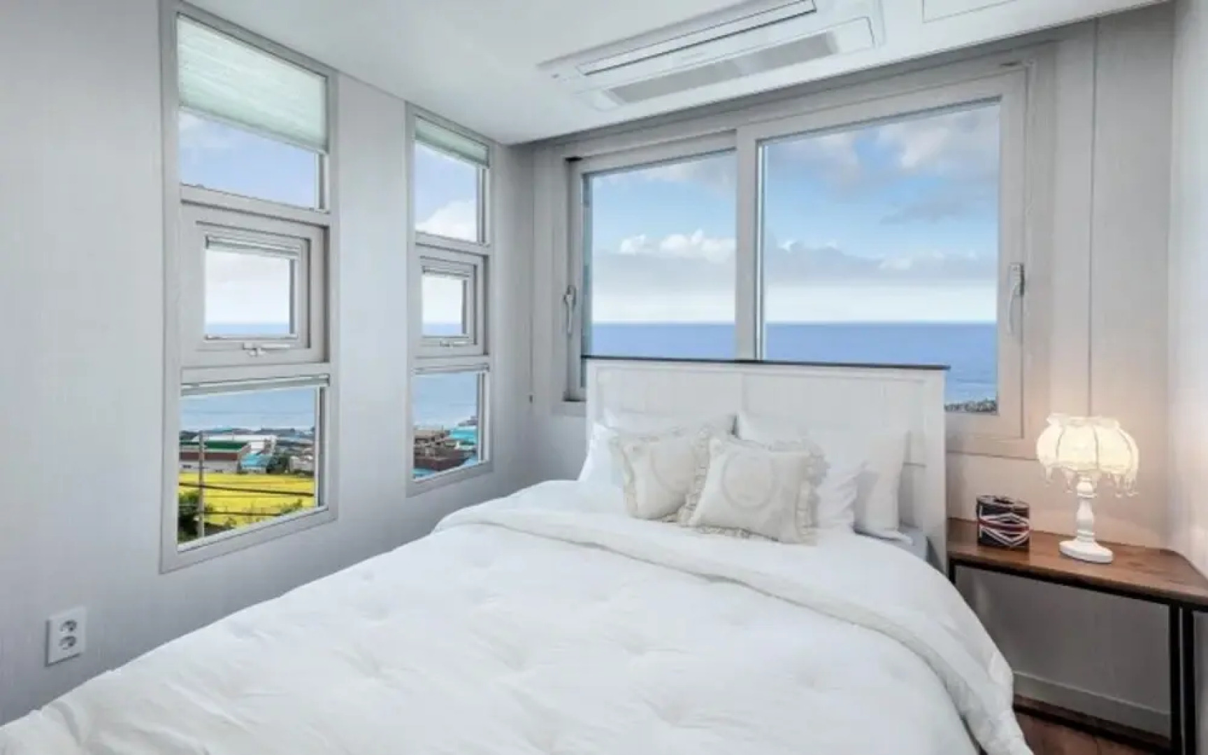 Pohang Unipool Villa