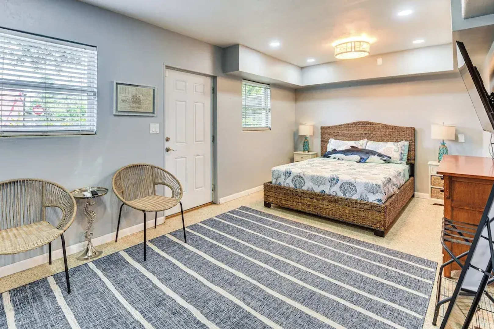 Apt 3 Mi to Beach & Daytona Boardwalk Amusements!