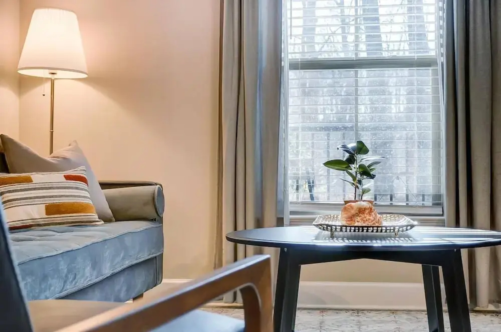 Polaris Luxury 2BR WFH Ready Pet Friendly