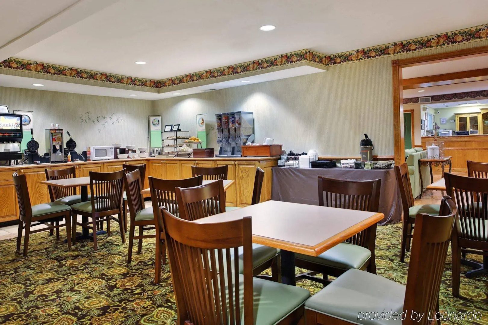 Wingate by Wyndham Matthews/Charlotte