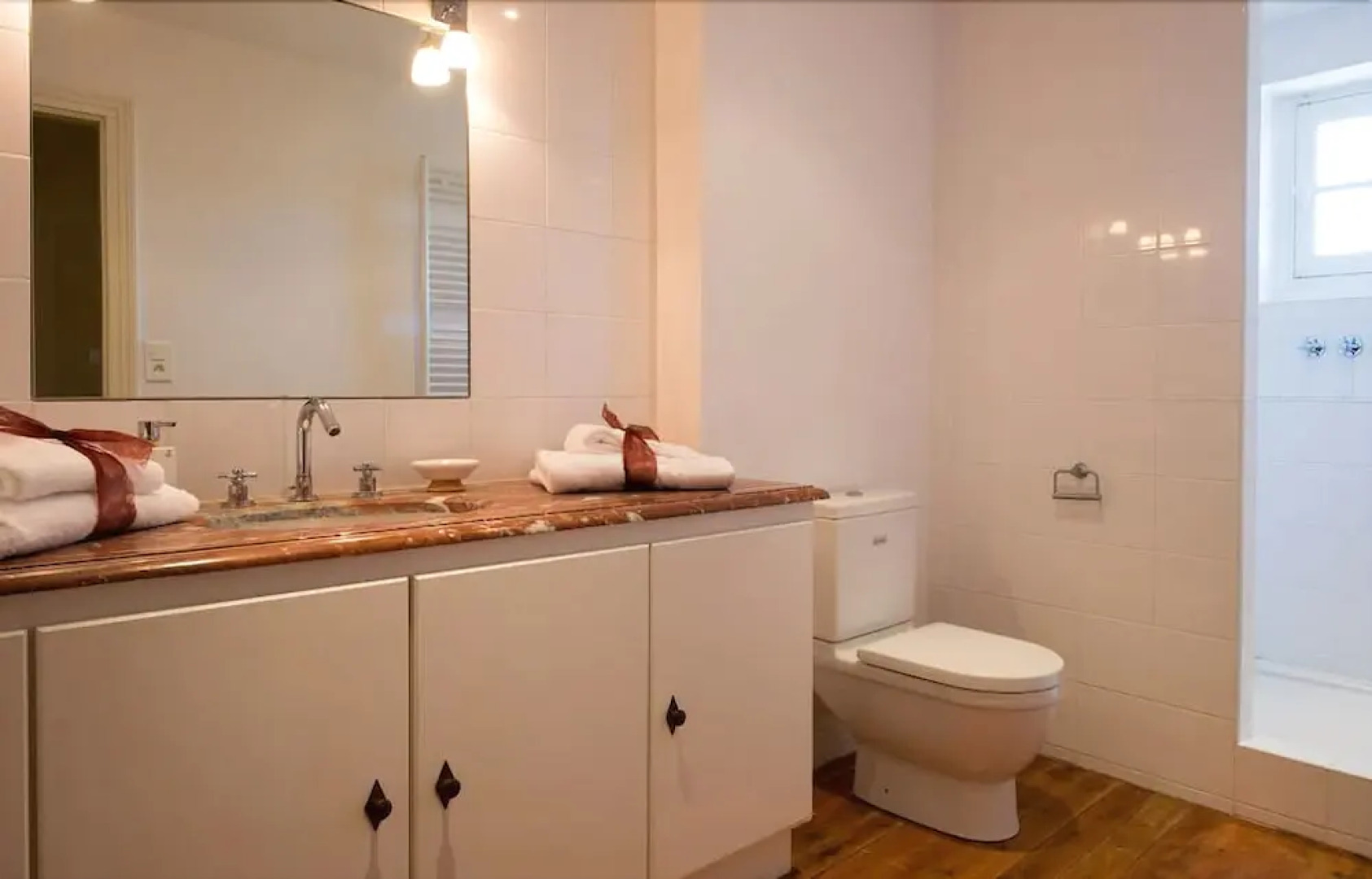 Domaine De Cantalauze