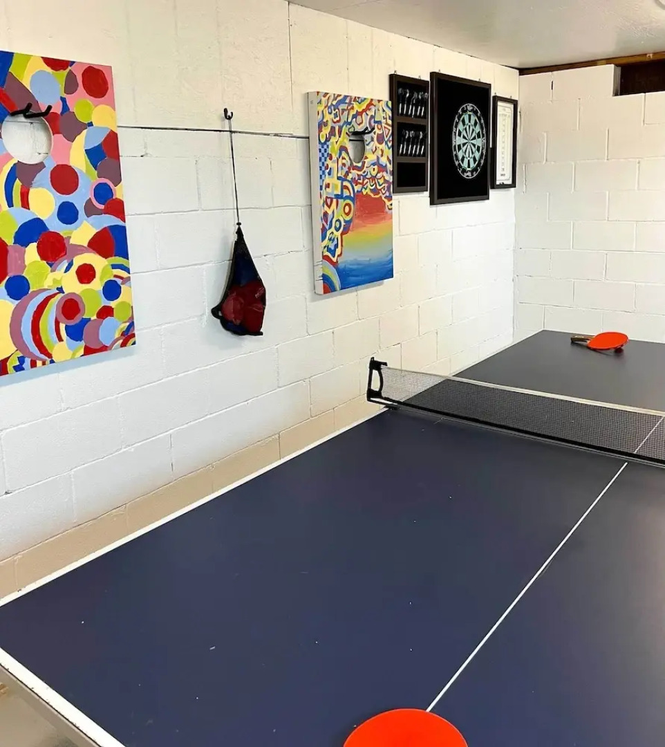 Lovely Log Cabin + Bunkhouse w/ Views & Yard!