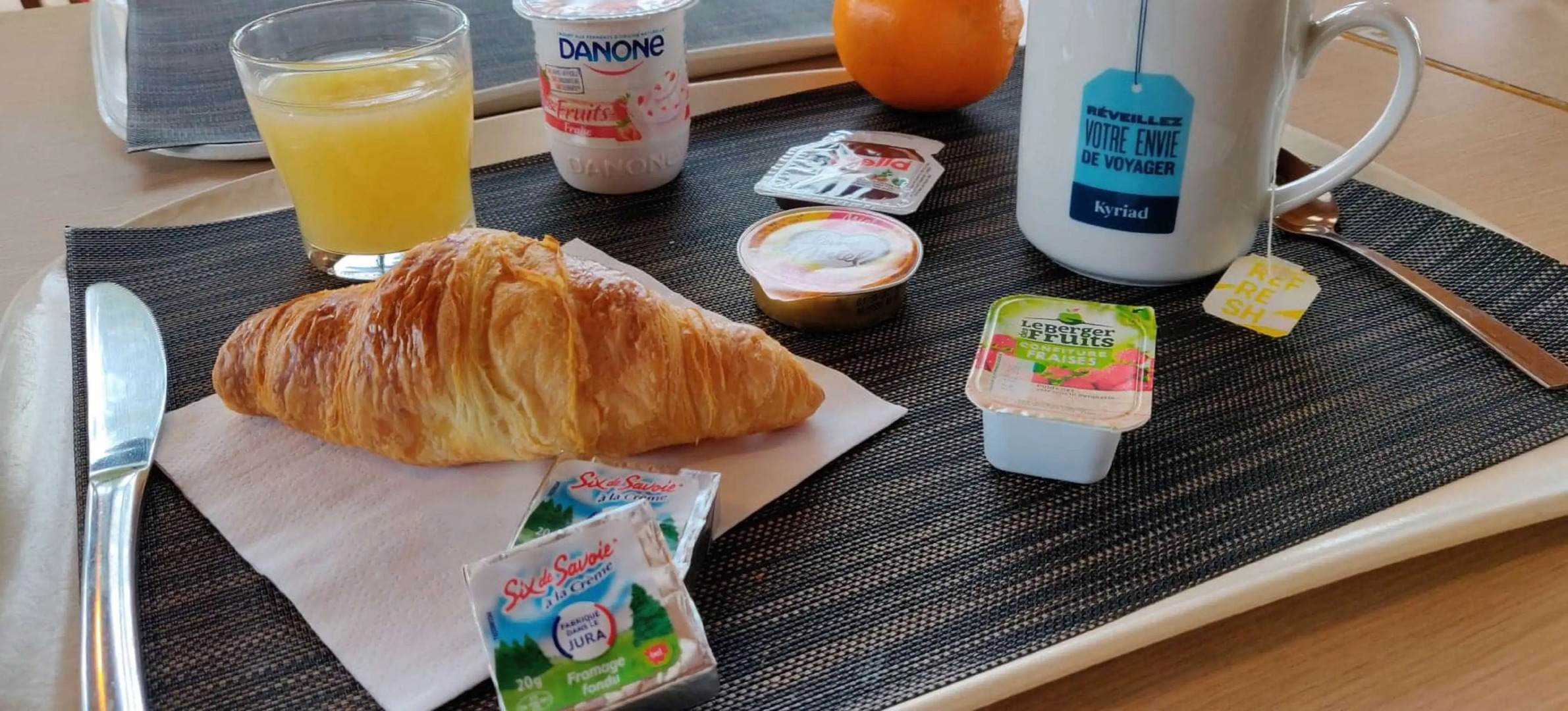 Kyriad Geneve - Saint-Genis-Pouilly