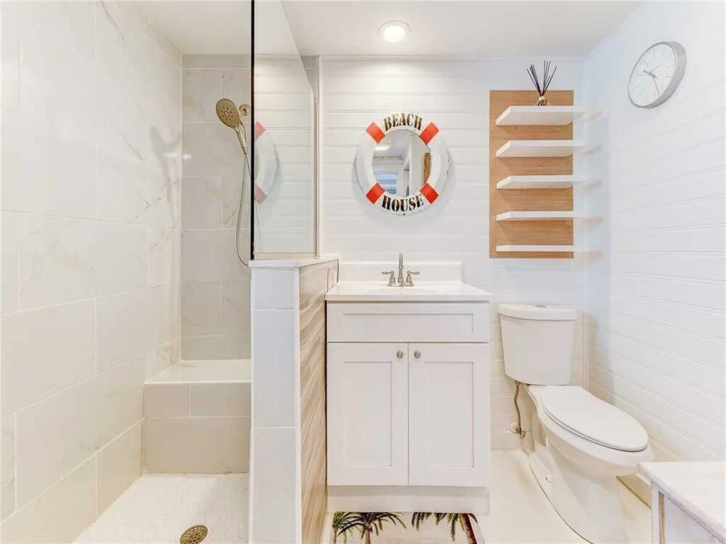 Romantic Beach House, as Seen on Hgtv, 3 Bedrooms, Sleeps 6