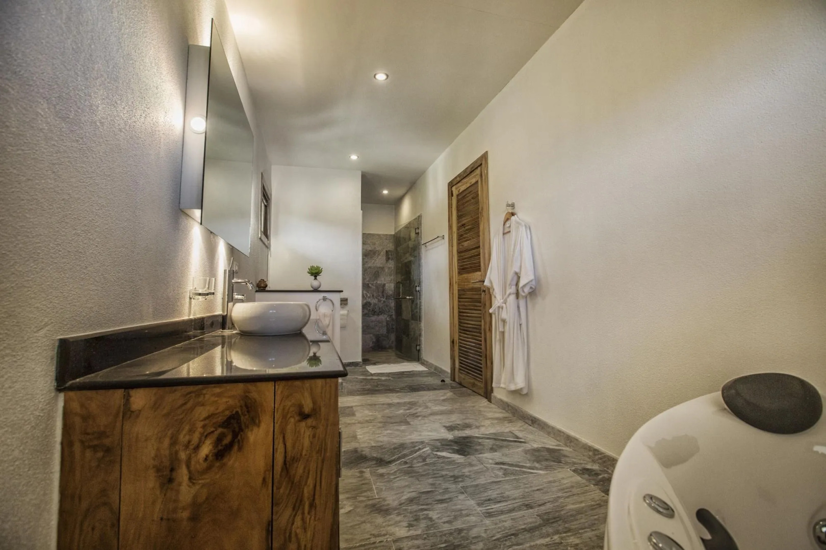 Salamangka Beach and Dive Resort