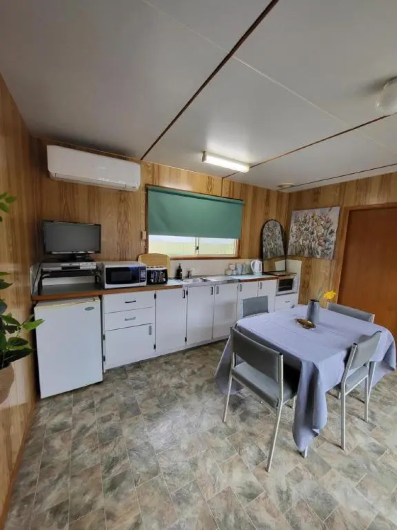 Queenstown Copper Country Cabins