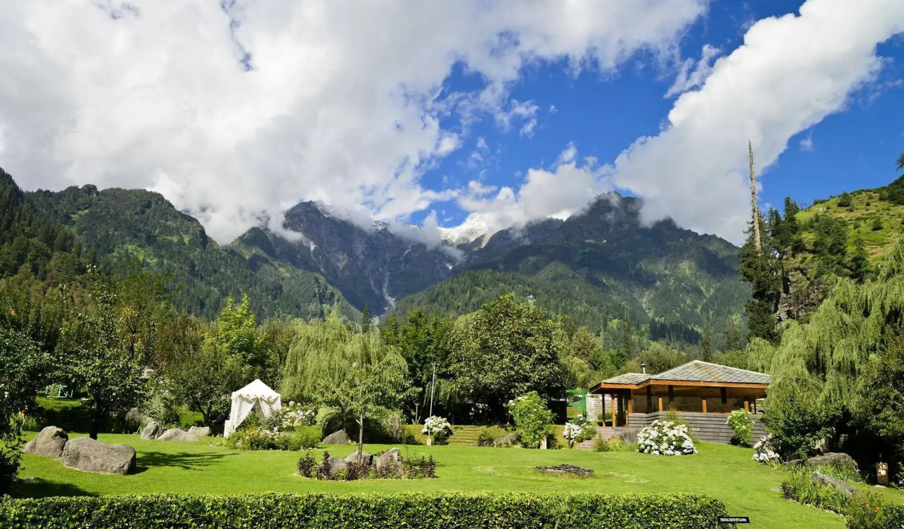 Solang Valley Resort