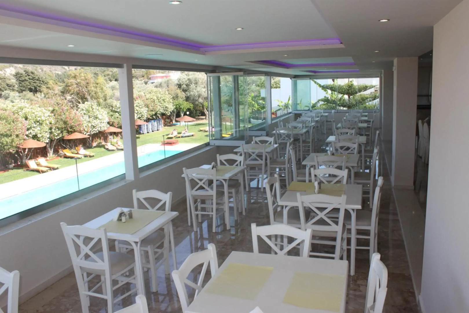 Vallian Village Hotel