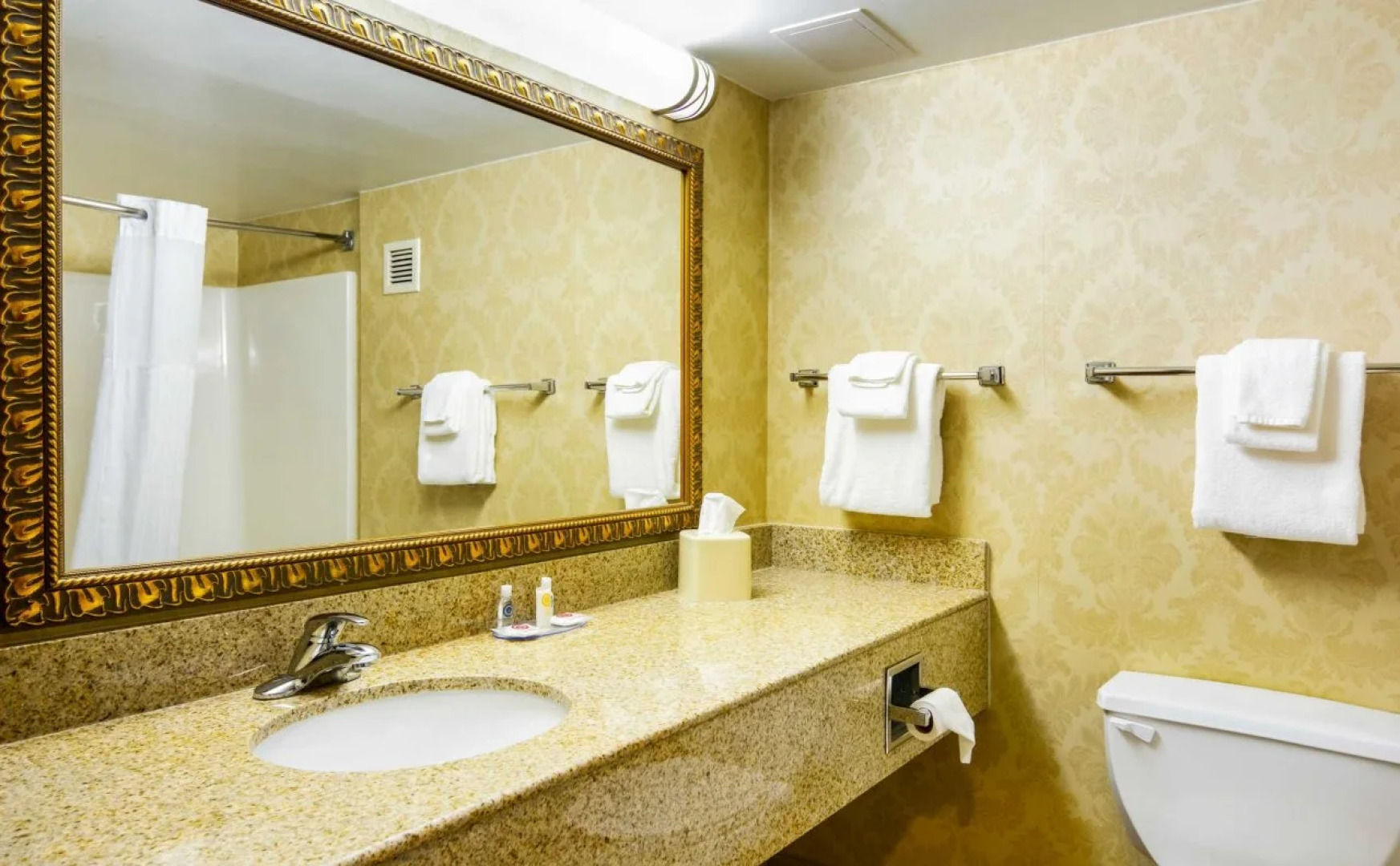 Clarion Inn & Conference Center