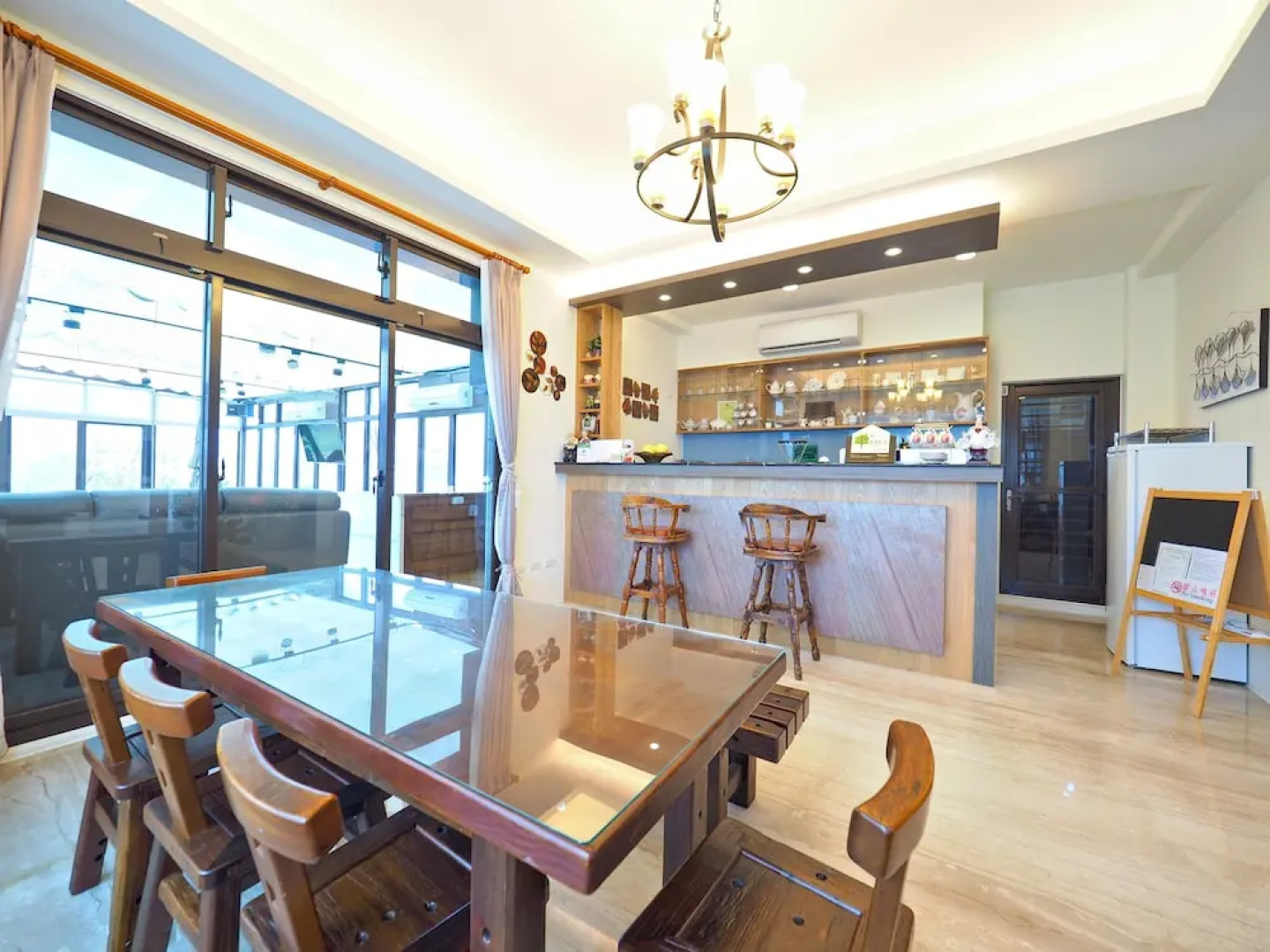 Sakura Bed and Breakfast