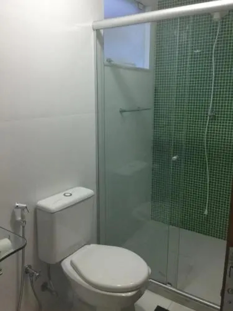 Apartamento com Clube e Vista para o Lago