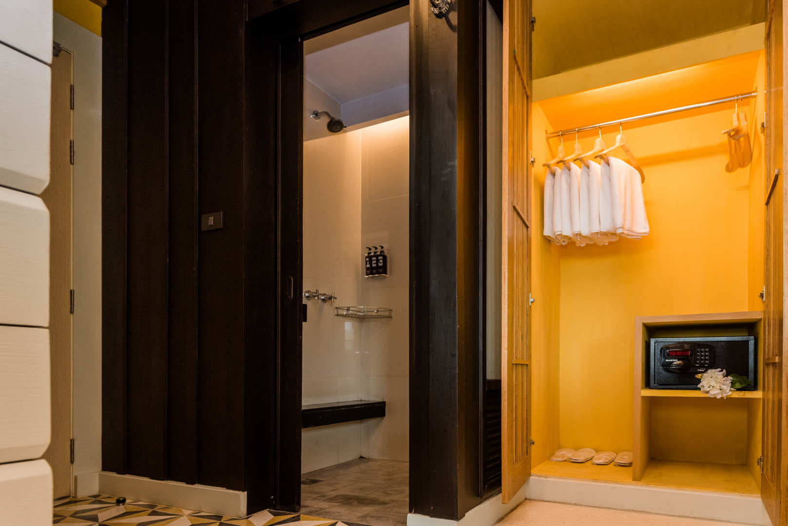 Dang Derm in The Park