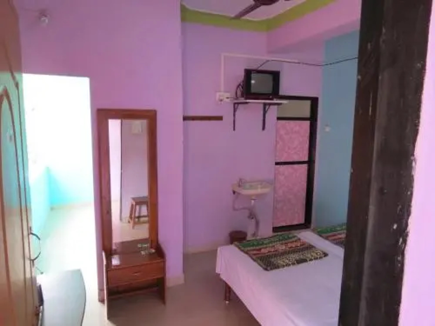 Kavijay bed and breakfast