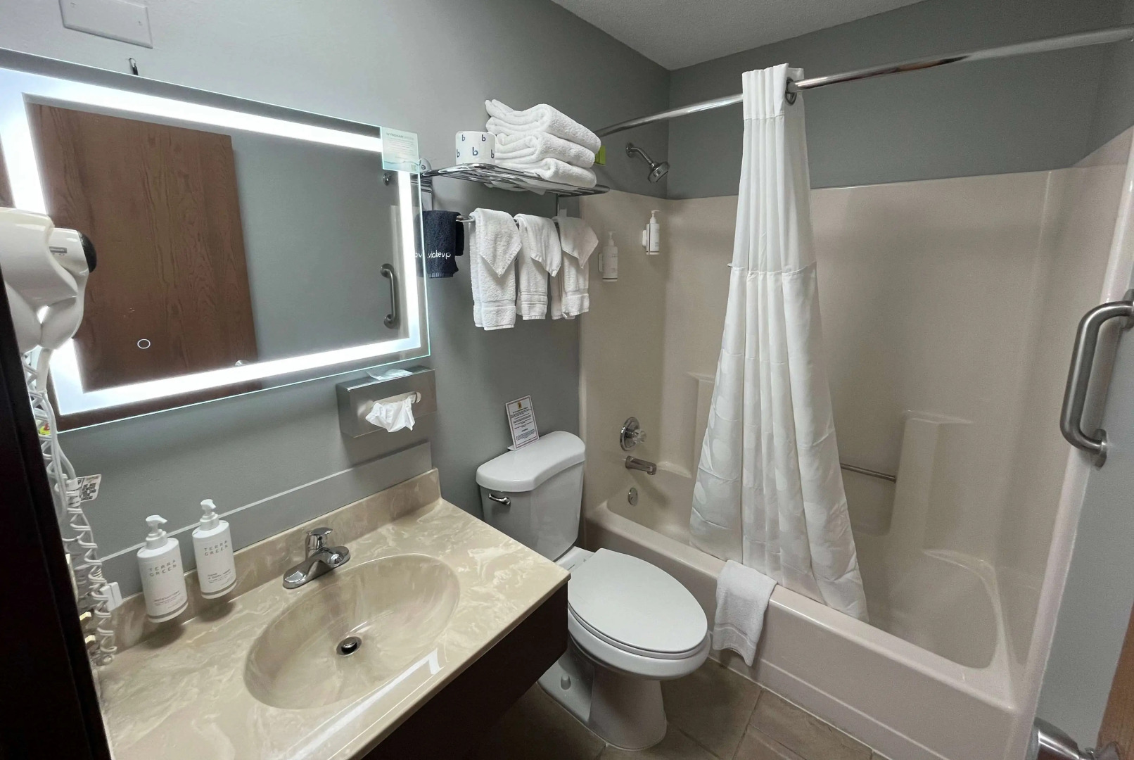 Super 8 by Wyndham Emporia