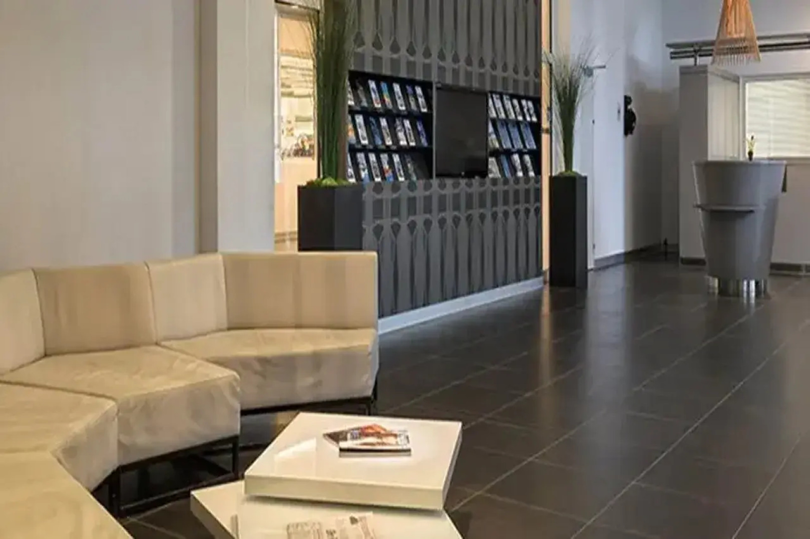 B&B Hotel Lully 3 Lakes