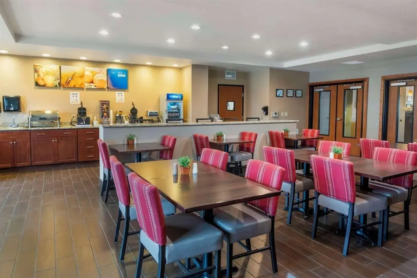 Comfort Suites Redding - Shasta Lake