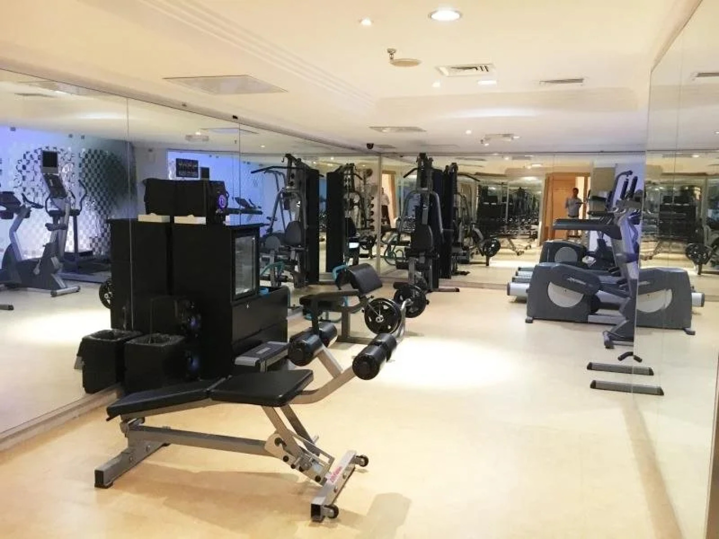 Mirage Suites Hotel - Family Only