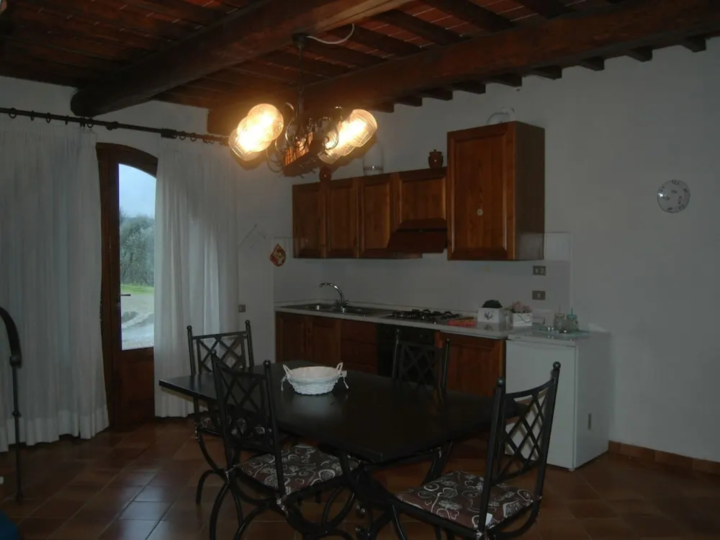 Tasteful Apartment in Gambassi Terme With Pool