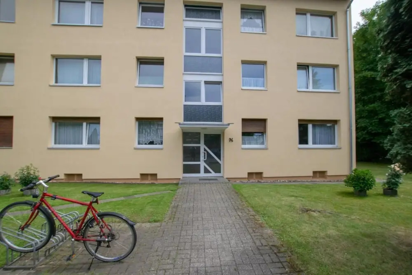 Tolstov-Hotels Large 3 Room Apartment