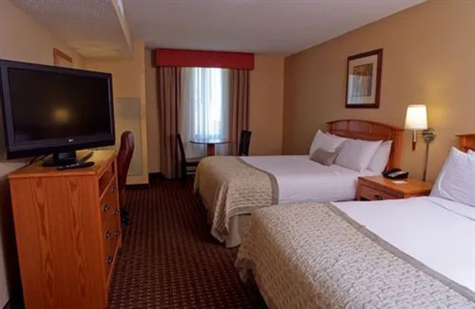 Ramada Tropics Resort / Conference Center Des Moines