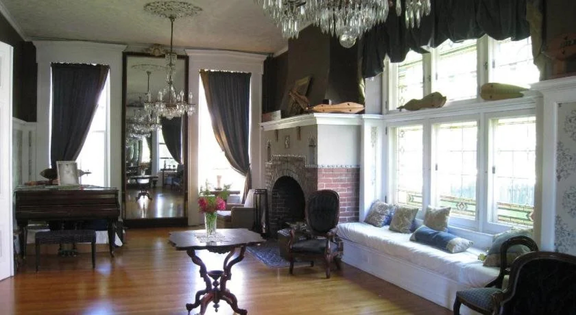 Allegheny Street Bed & Breakfast