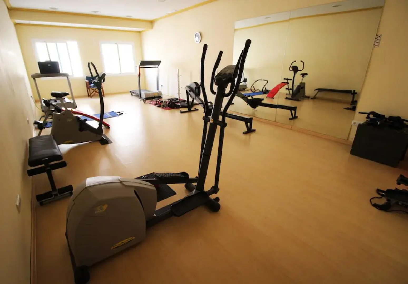 Vivaldi Aticos Climatized Pool