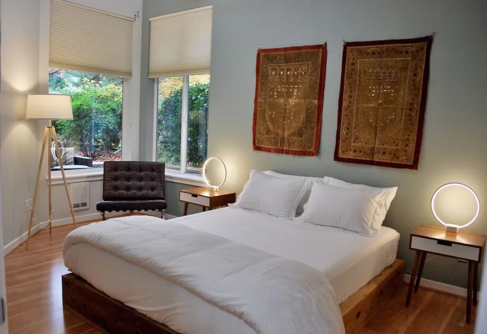 Well Appointed and Modern plus Parking