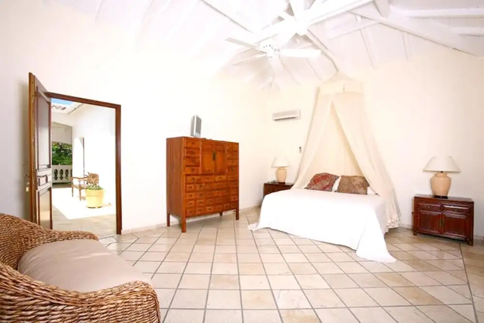 Villa With 4 Bedrooms in Saint Martin, With Wonderful sea View, Privat