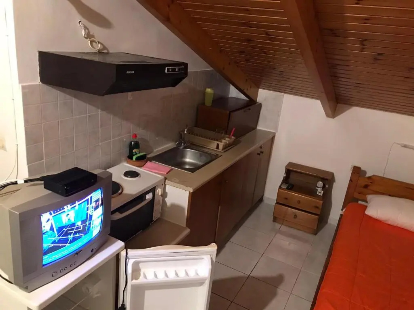 Ion Apartments Messolonghi Single Bed Room Mountain View Loft