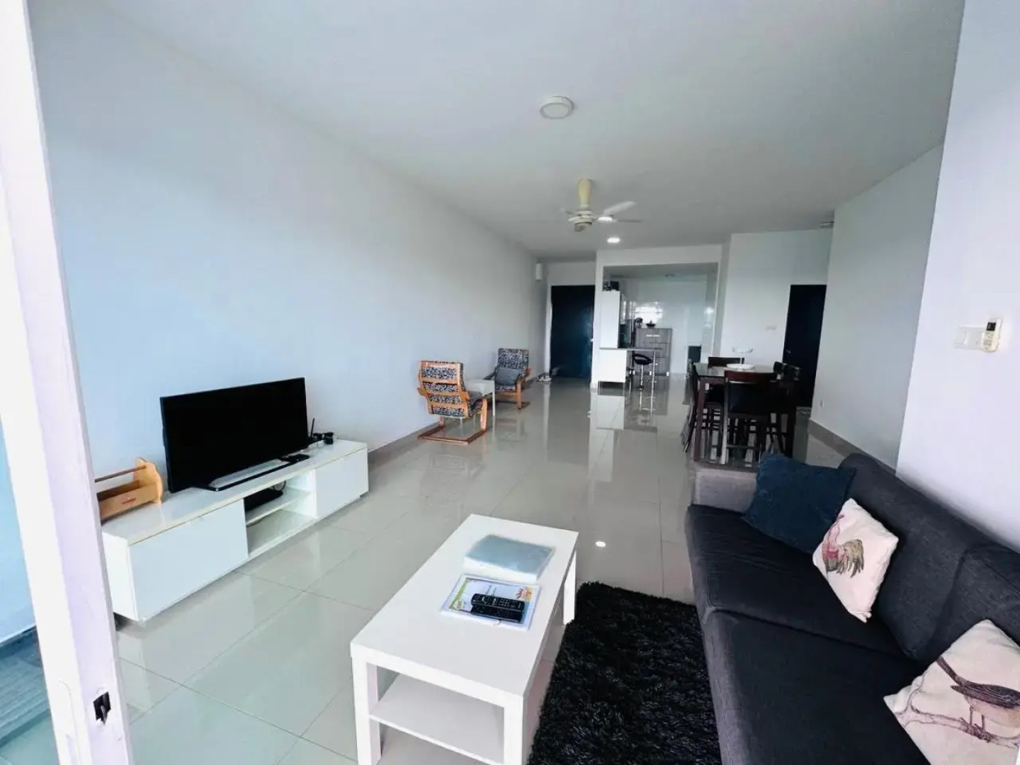 Sandakan Spacious and Comfortable Pool View Condo
