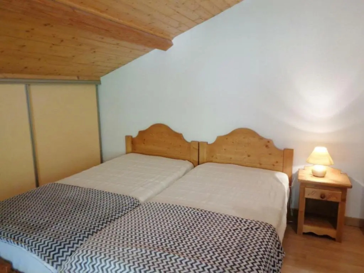 Gîte La Tuilière, 4 pièces, 8 personnes - FR-1-496-115