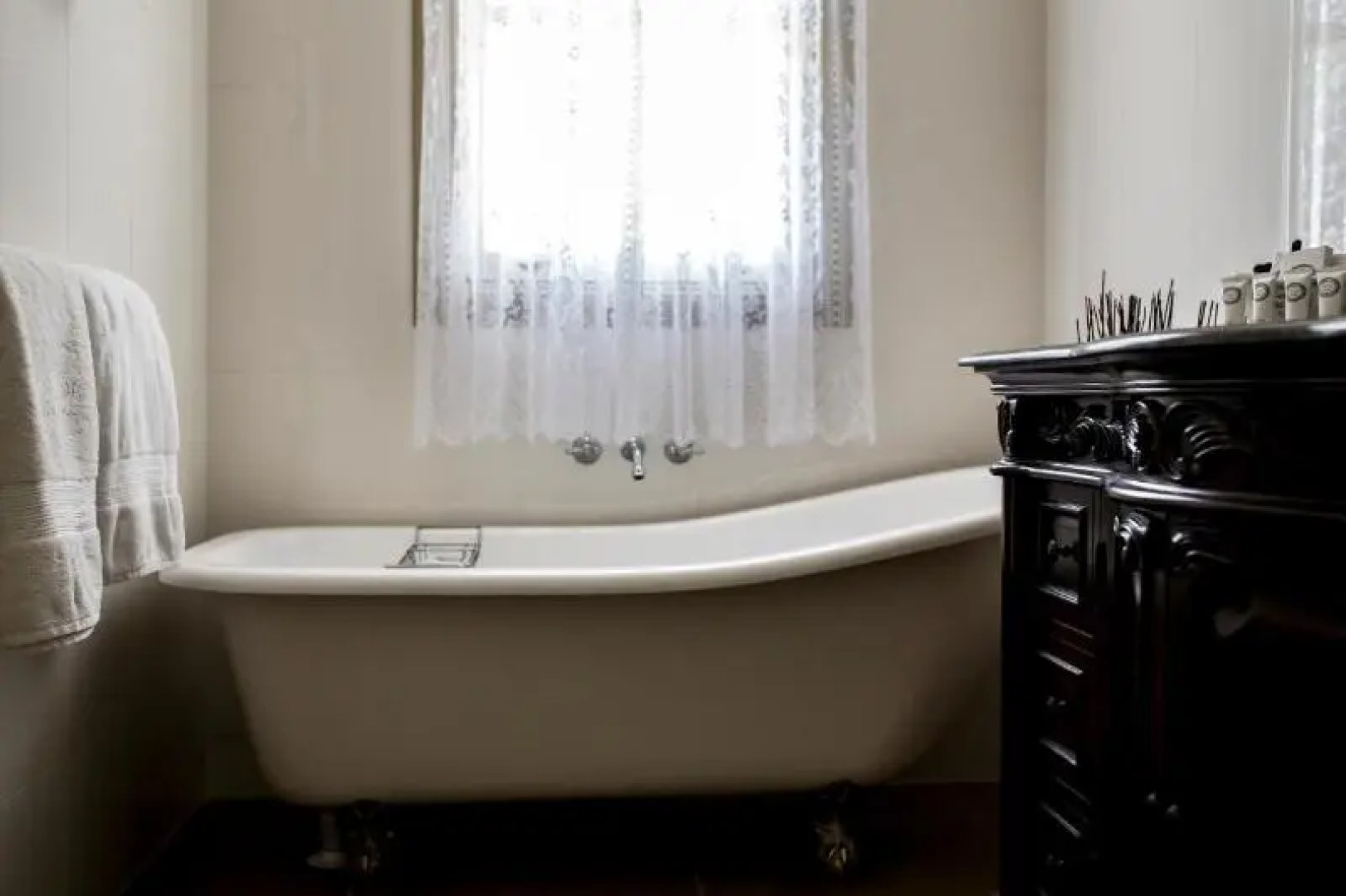 Bli Bli House Riverside Retreat