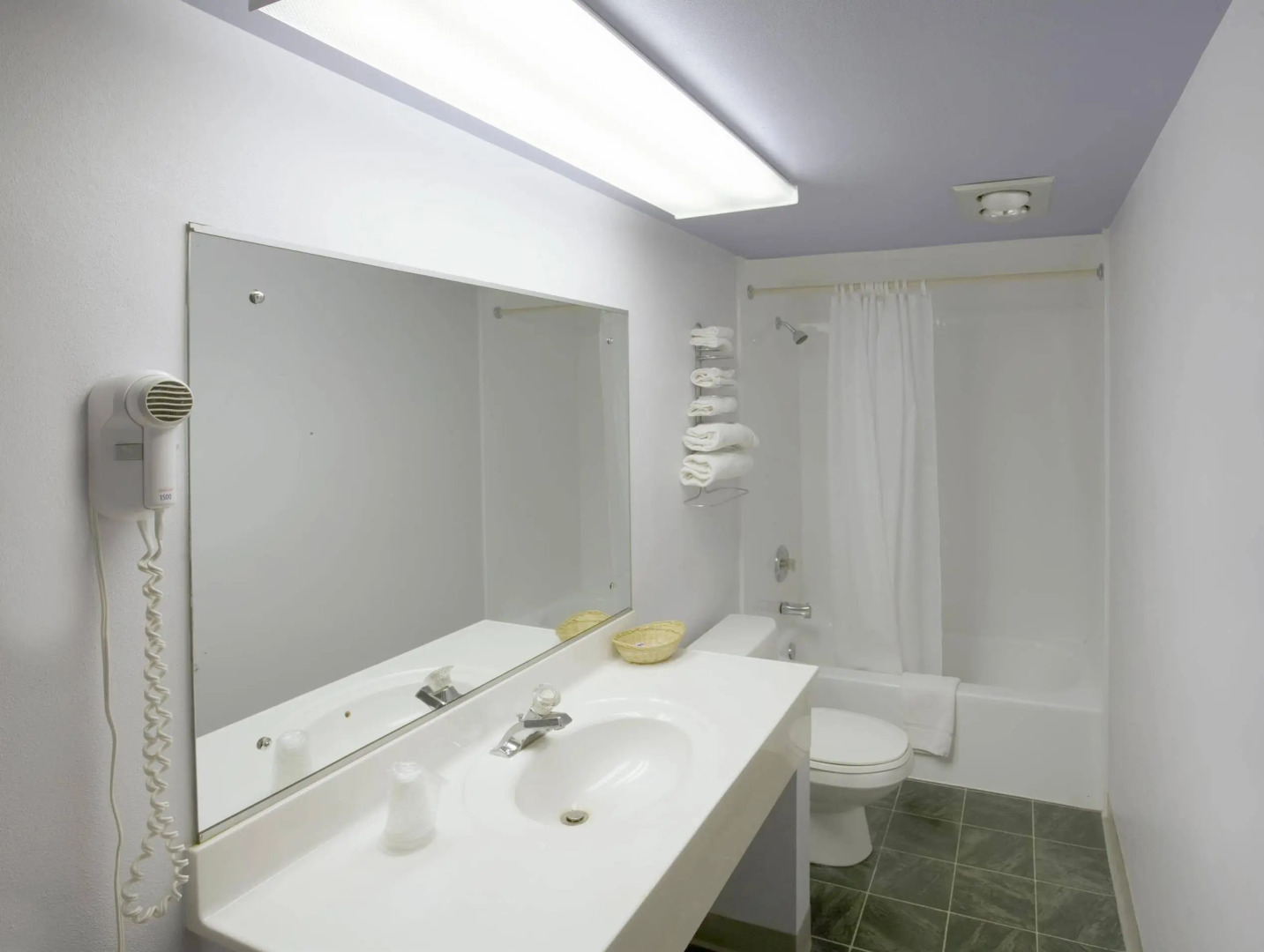 Americas Best Value Inn Litchfield